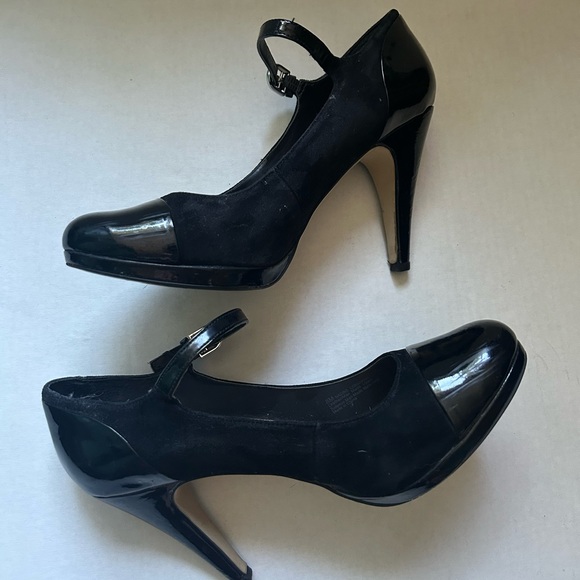 Franco Sarto Black Patent Leather and Suede Mary Jane Heels Women’s Size 8 - Picture 4 of 6
